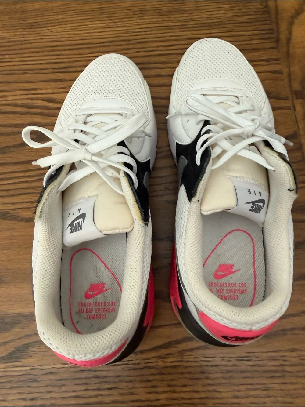 Nike Women’s White/Black/Grey/Pink Air Max Running Sneakers
